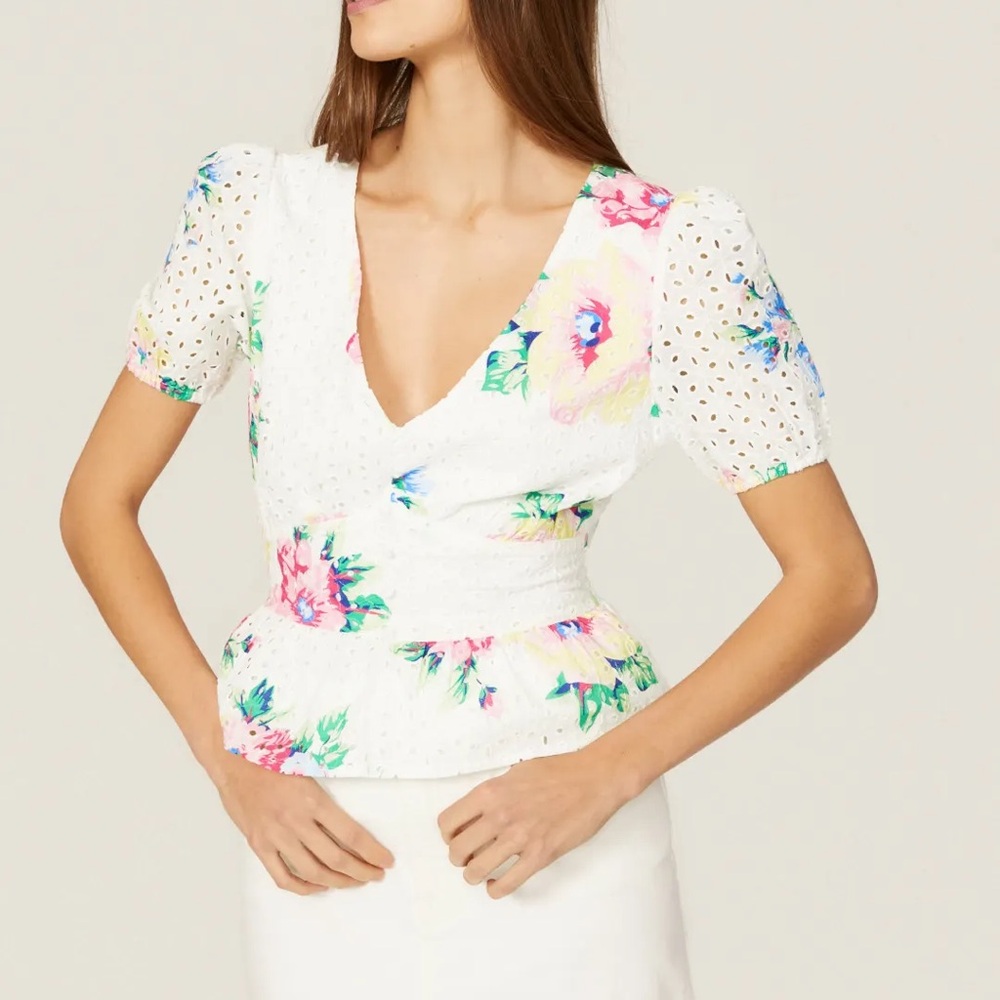 Slate & Willow White Puff Sleeve Peplum Eyelet Floral Blouse